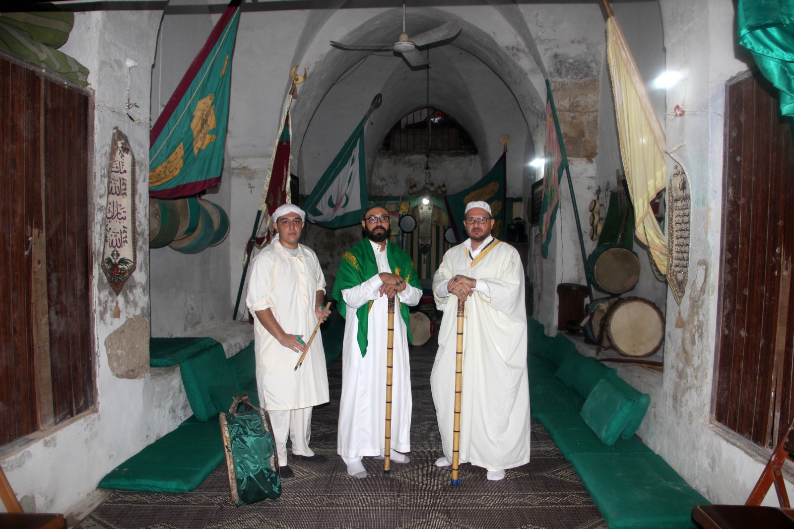 المولد النبوي وفق الطريقة الصوفية في حي السبيل الصيداوي (فيديو)