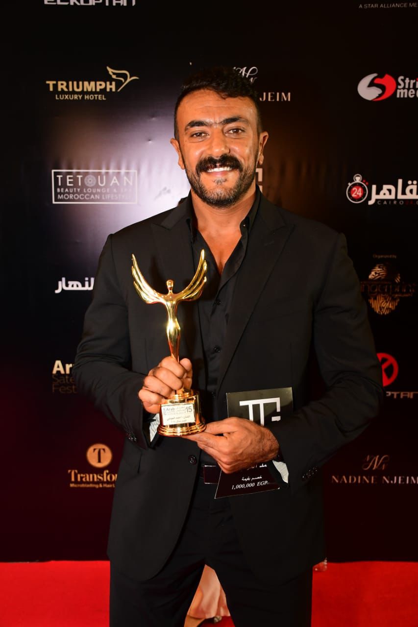 النجوم يكرمون في مهرجان الفضائيات العربية... معتصم النهار: النجاح في مصر مختلف (صور وفيديو)