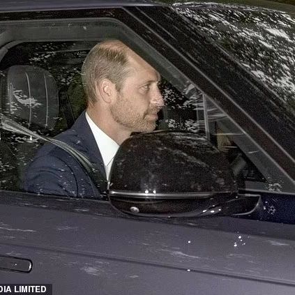 كيت ميدلتون تستقبل مصورة شابة مصابة بالسرطان في وندسور بالعناق